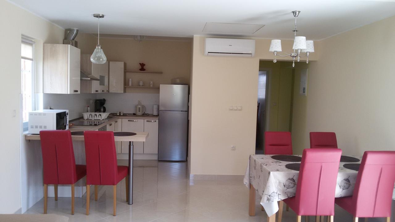 Apartament Apartman Viktorija Vodice Zewnętrze zdjęcie